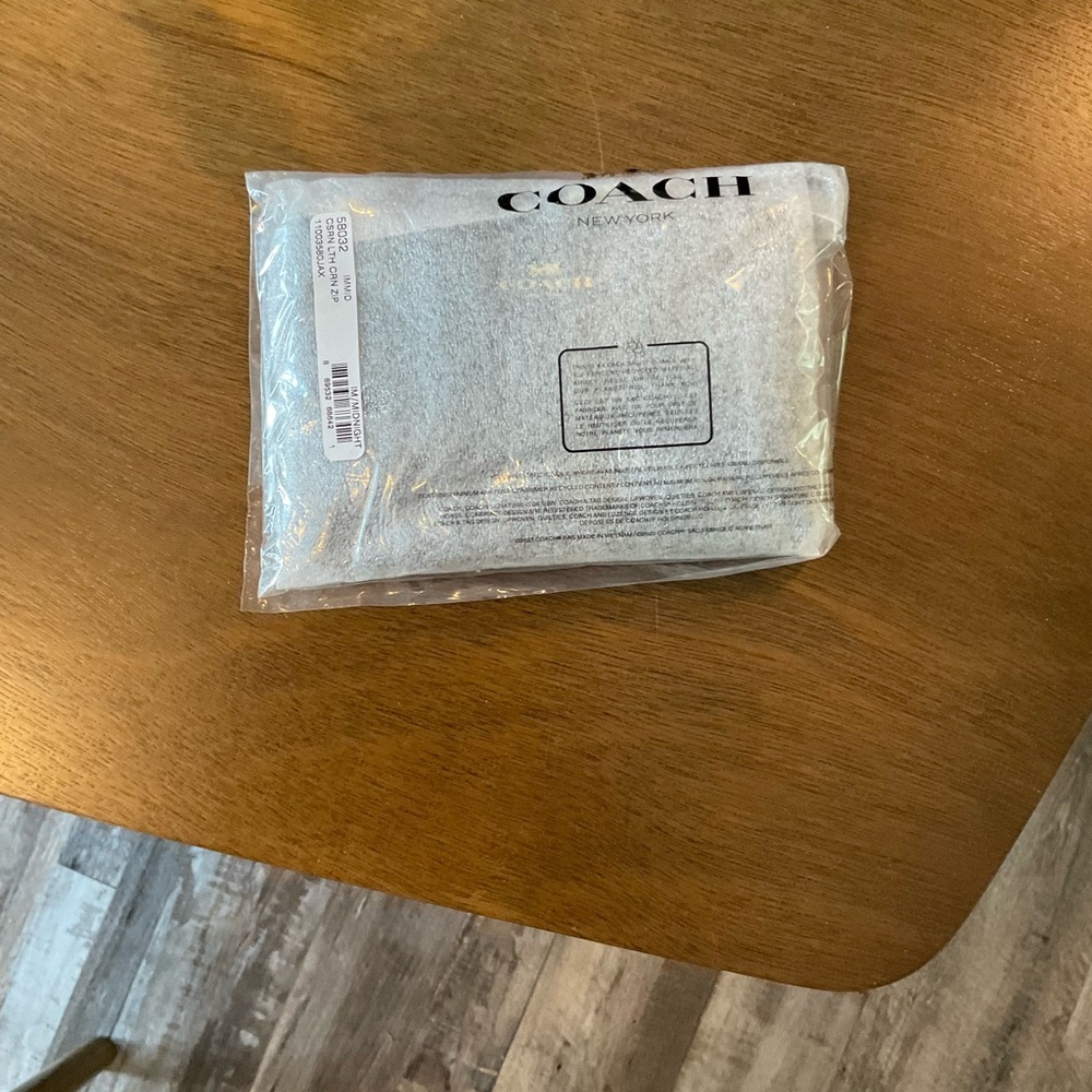 Coach Silver Pouch - Picture 2 of 3